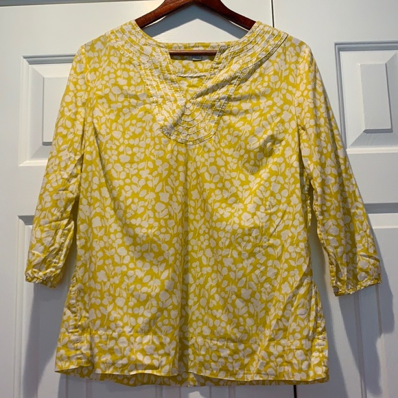 Boden Yellow & White Flowered Popover - Picture 7 of 8